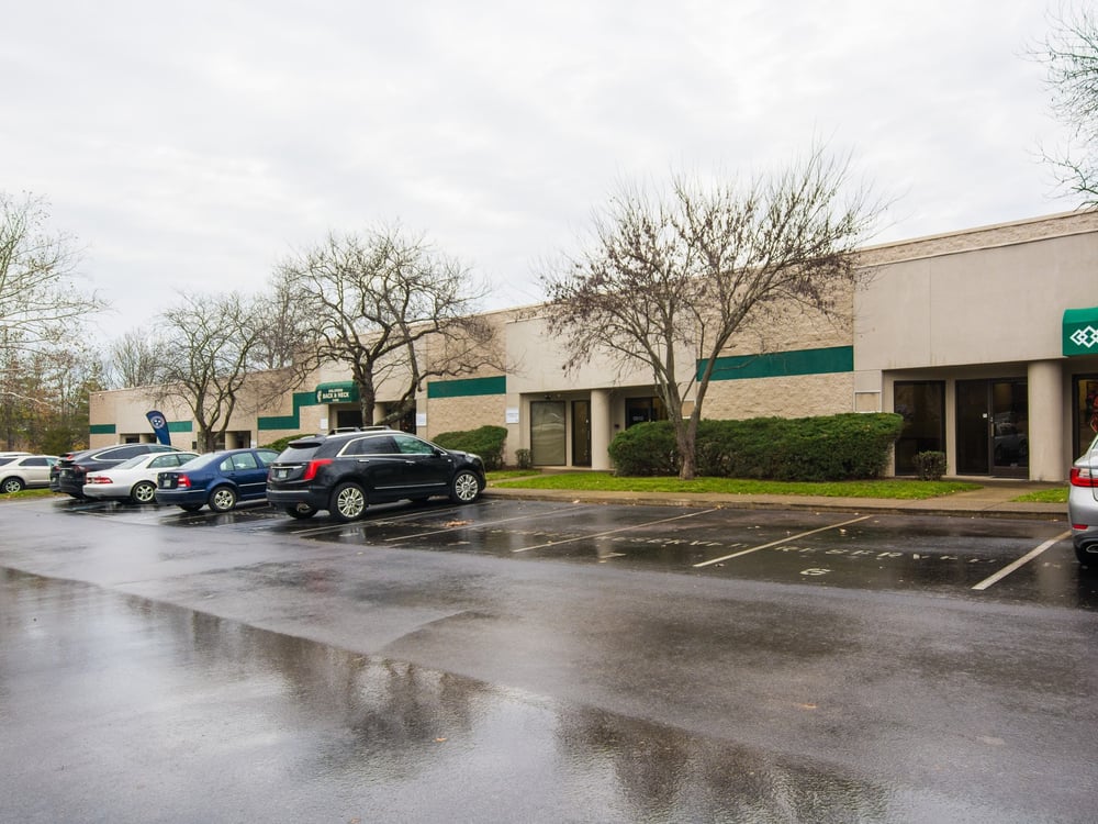 130 Seaboard Ln