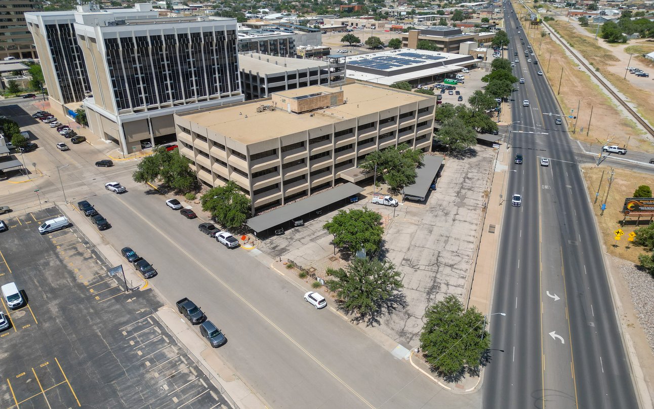 125 West Missouri Avenue