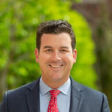 JR