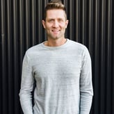 DJ