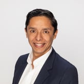 MR