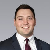JR