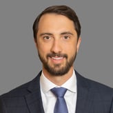 JR
