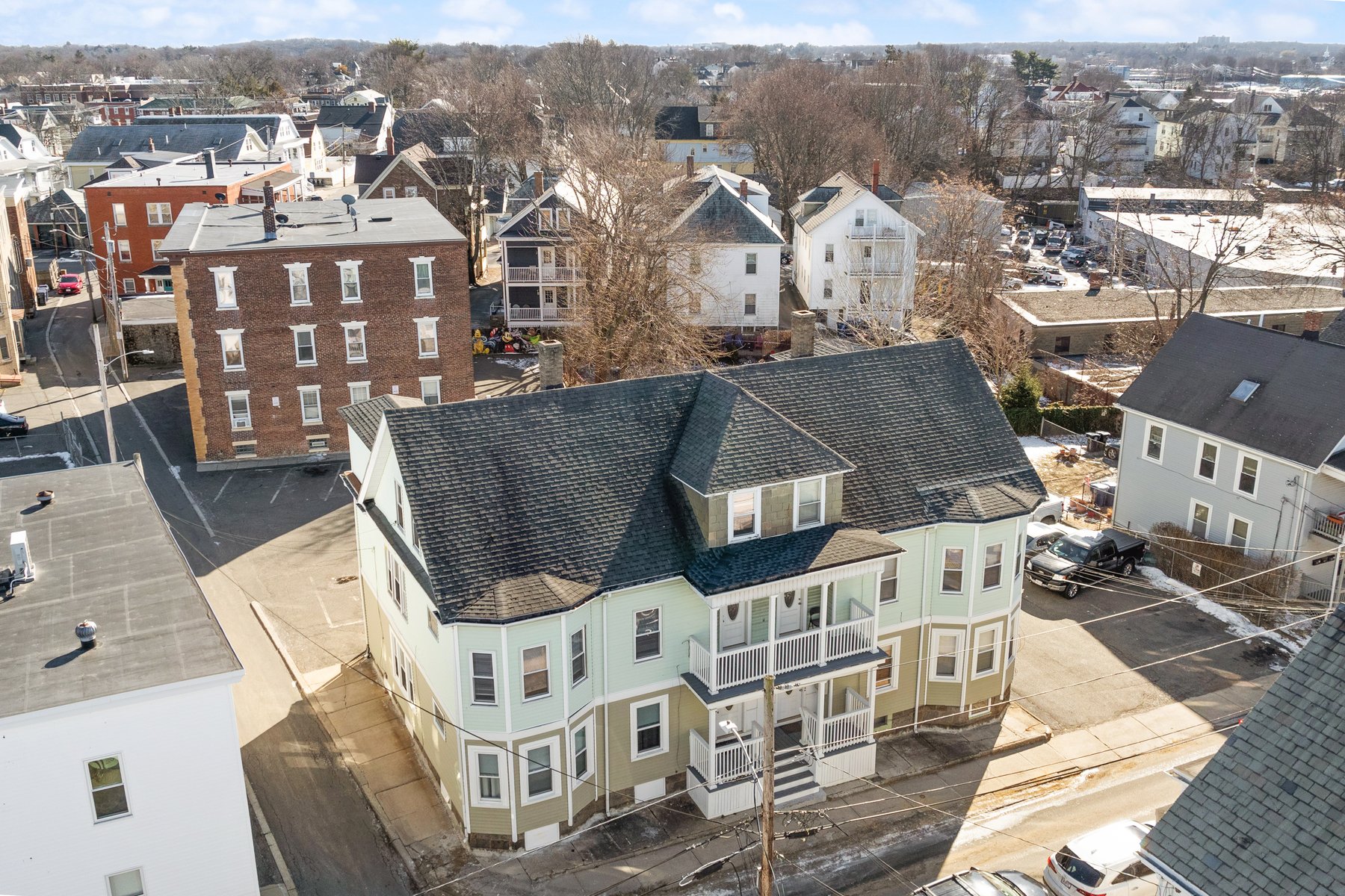 Downtown Salem Portfolio property photo 4 of 6