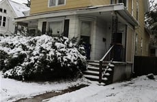 9806515