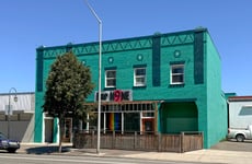 18651815