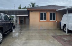 21579735