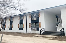 21971613