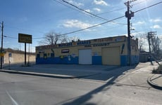 22649418