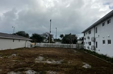 24800557