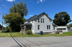 27200618