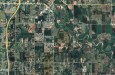 27525843