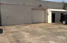 27549758