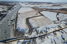 28993249