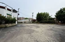 29300081