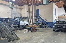 29647128