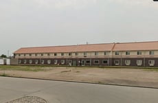 29944559