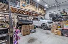 31599786