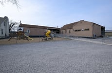31605631
