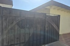 31625822