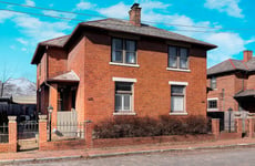 31630661
