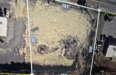 31765592