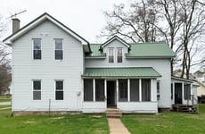 31820506