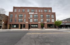 32200338