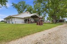 32618134