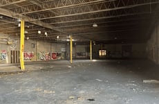 32628526