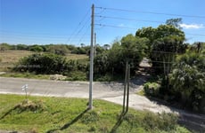 32805221