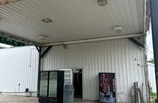32900186
