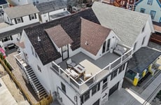 33253859