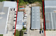 33522757