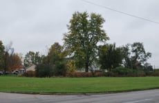 1627679