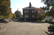17200018