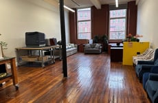 13377904