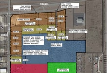 5811558