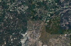 10495881