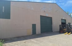 10496427