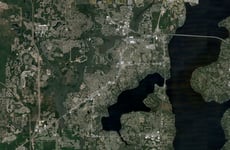10496561