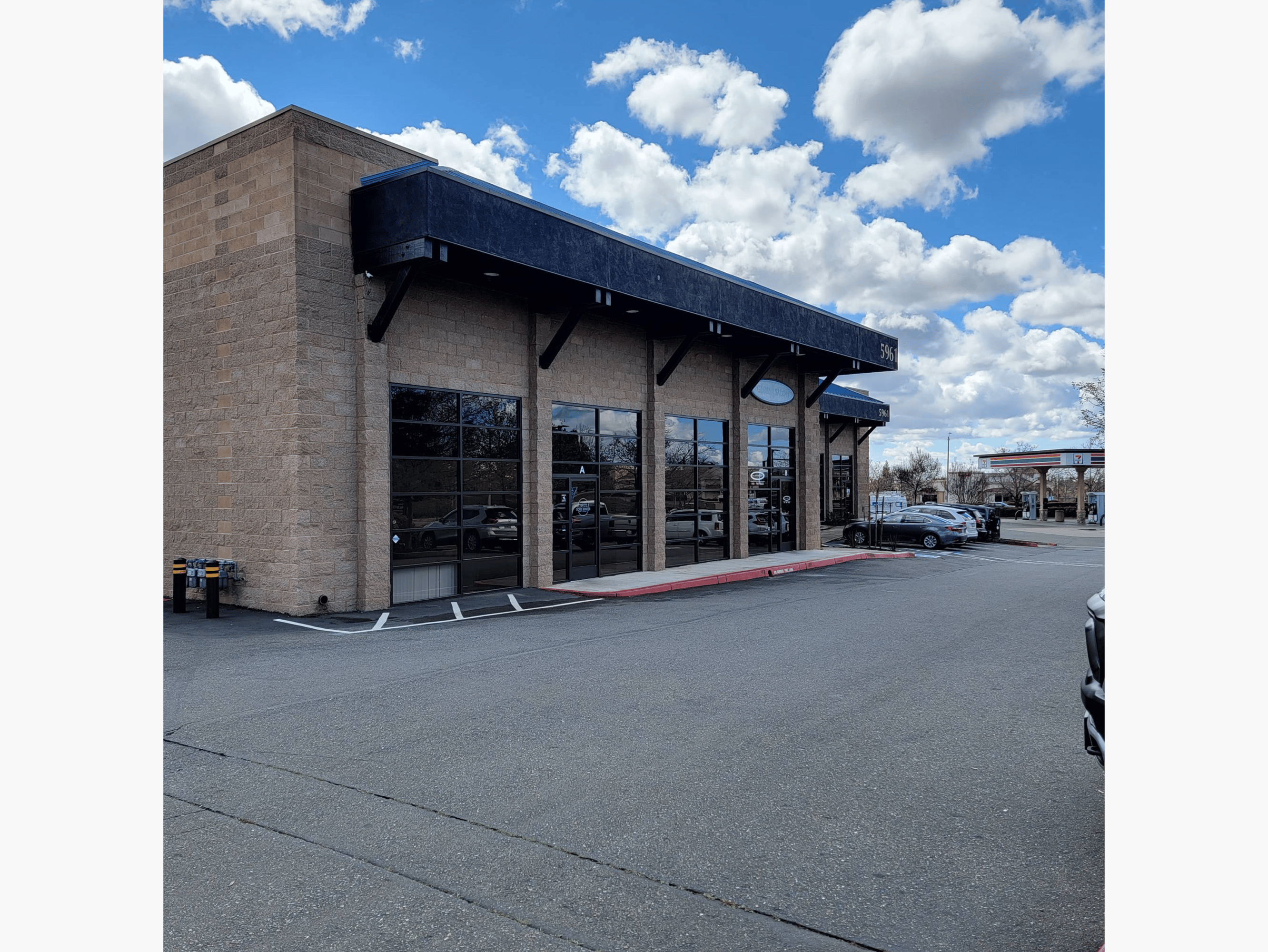 5961 W Oaks Blvd, Rocklin, CA 95765