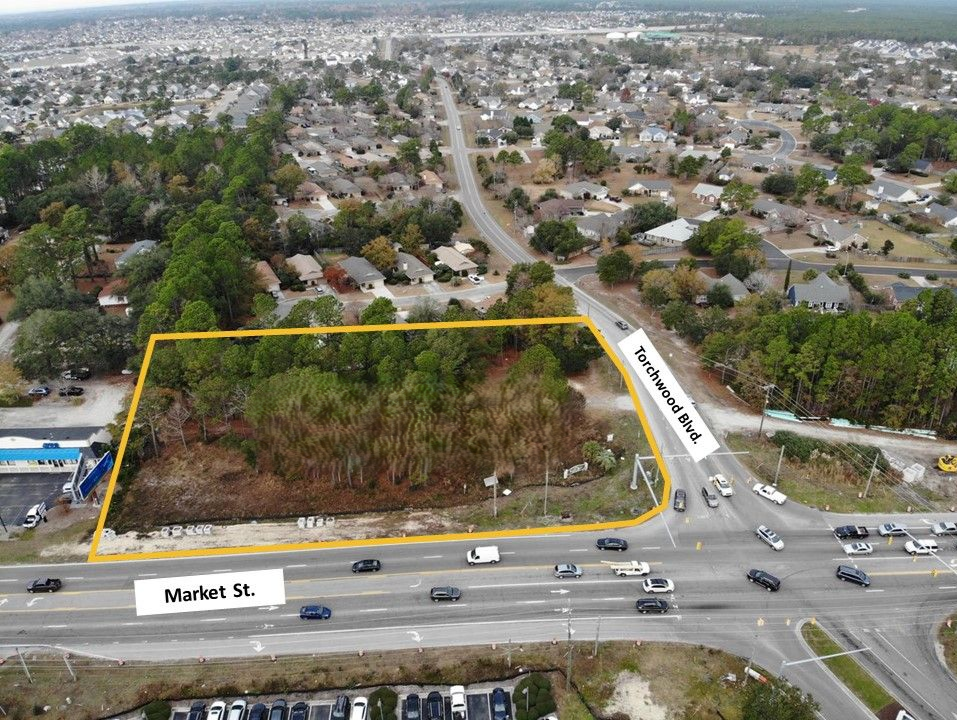 7491 Market St, Wilmington, NC 28411