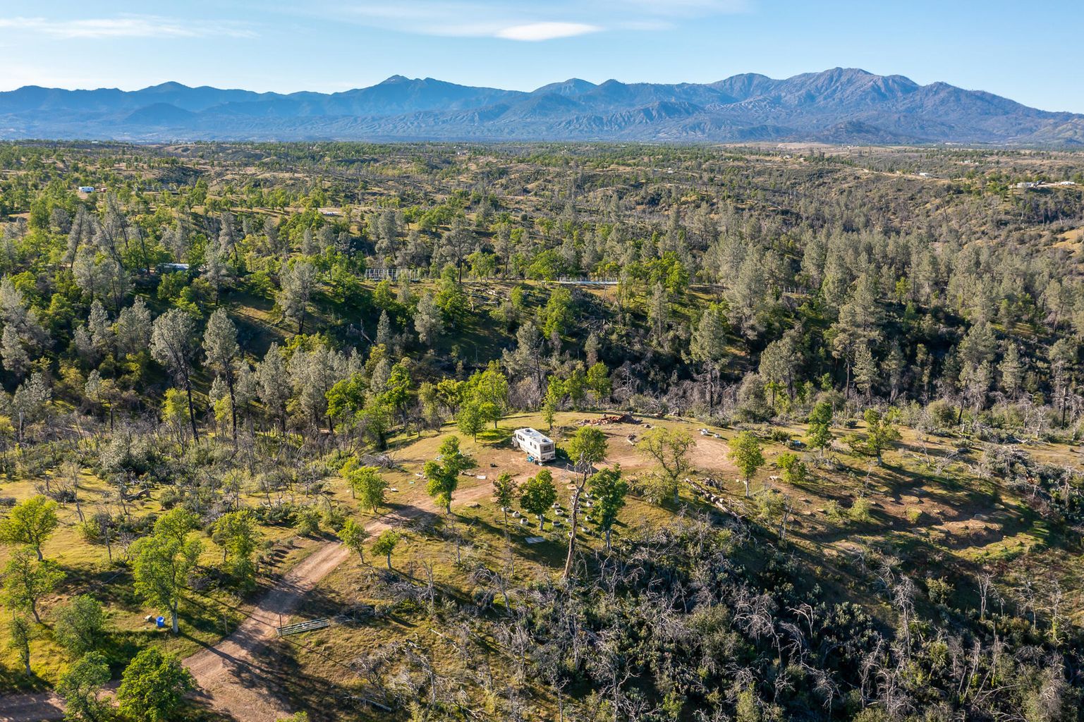 12748 Gas Point Rd, Igo, CA 96047