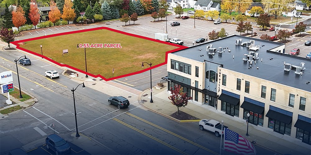 204 W Grand River Ave, Fowlerville, MI 48836