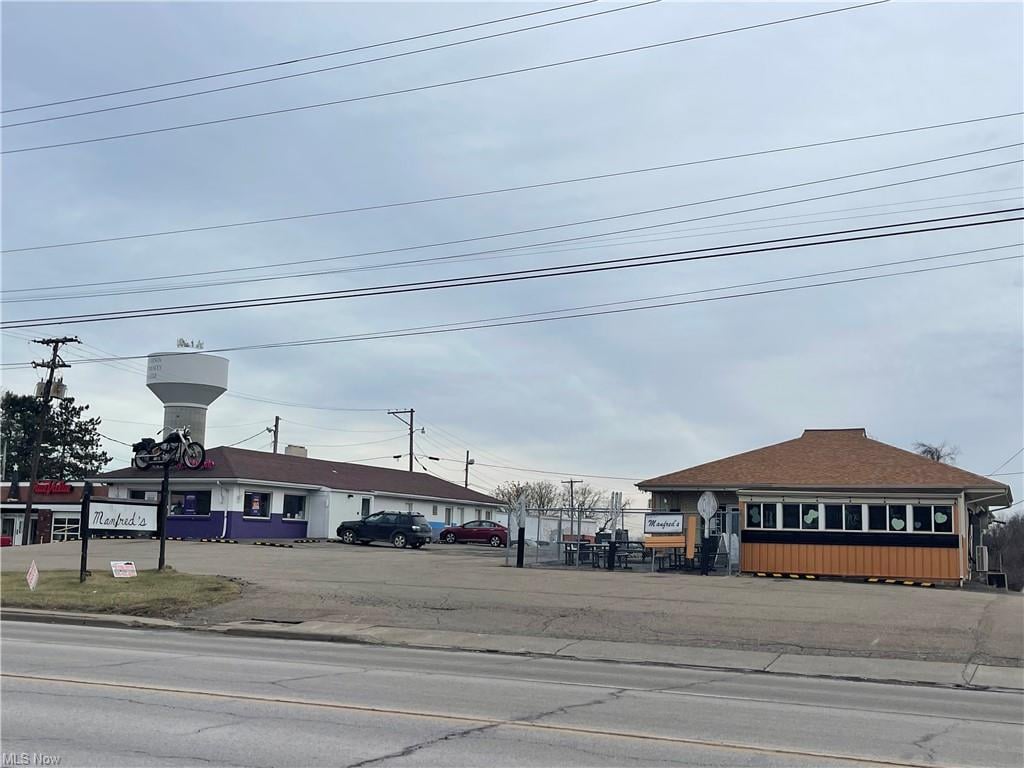 4150 Sunset Blvd, Steubenville, OH 43952