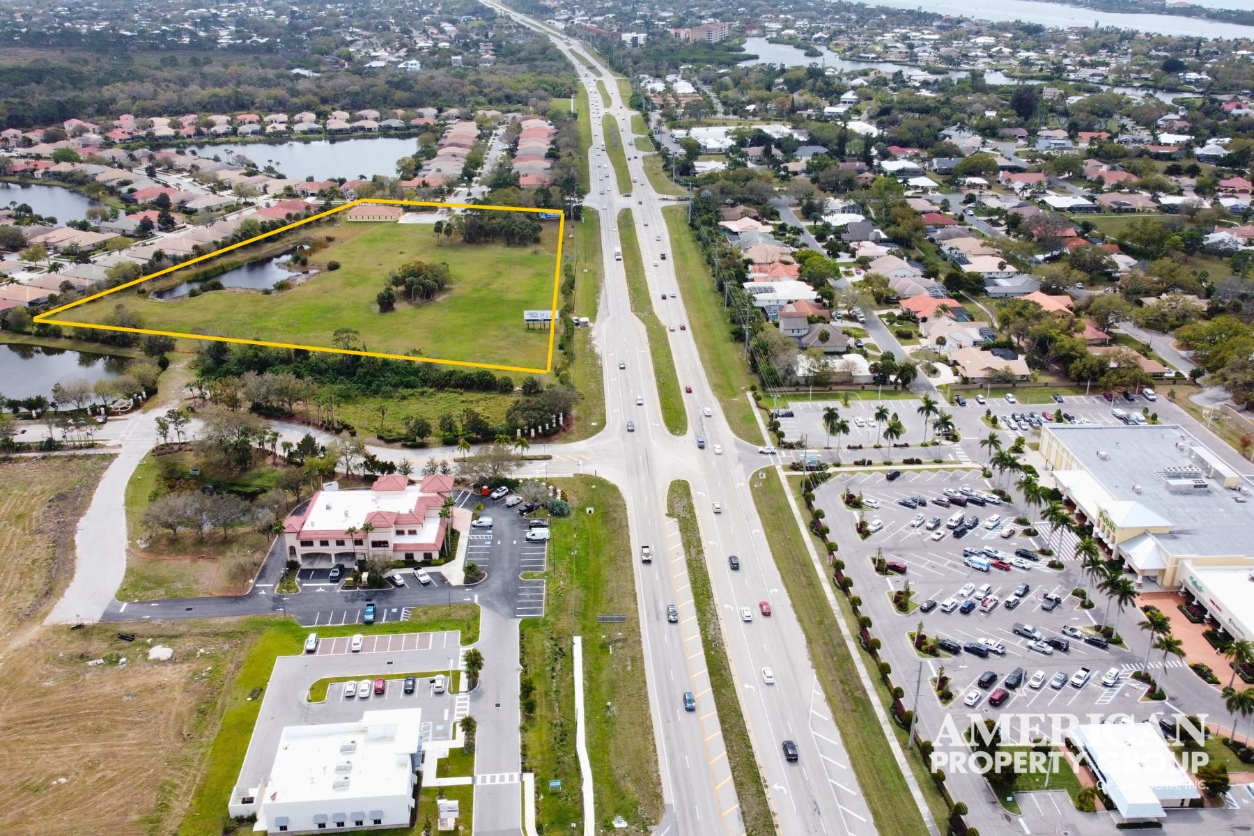 505 Luminary Blvd, Osprey, FL 34229