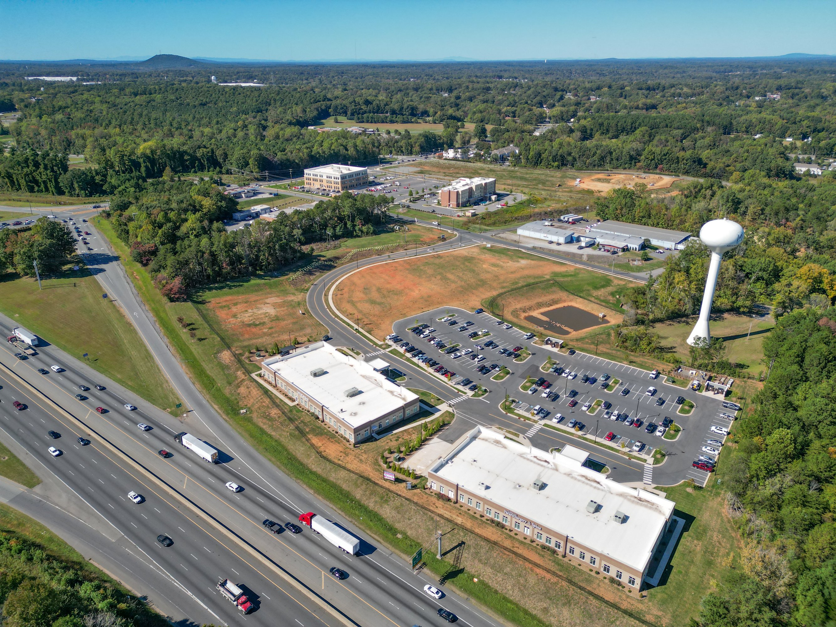 I-85 Beatty Dr, Mount Holly, NC 28012