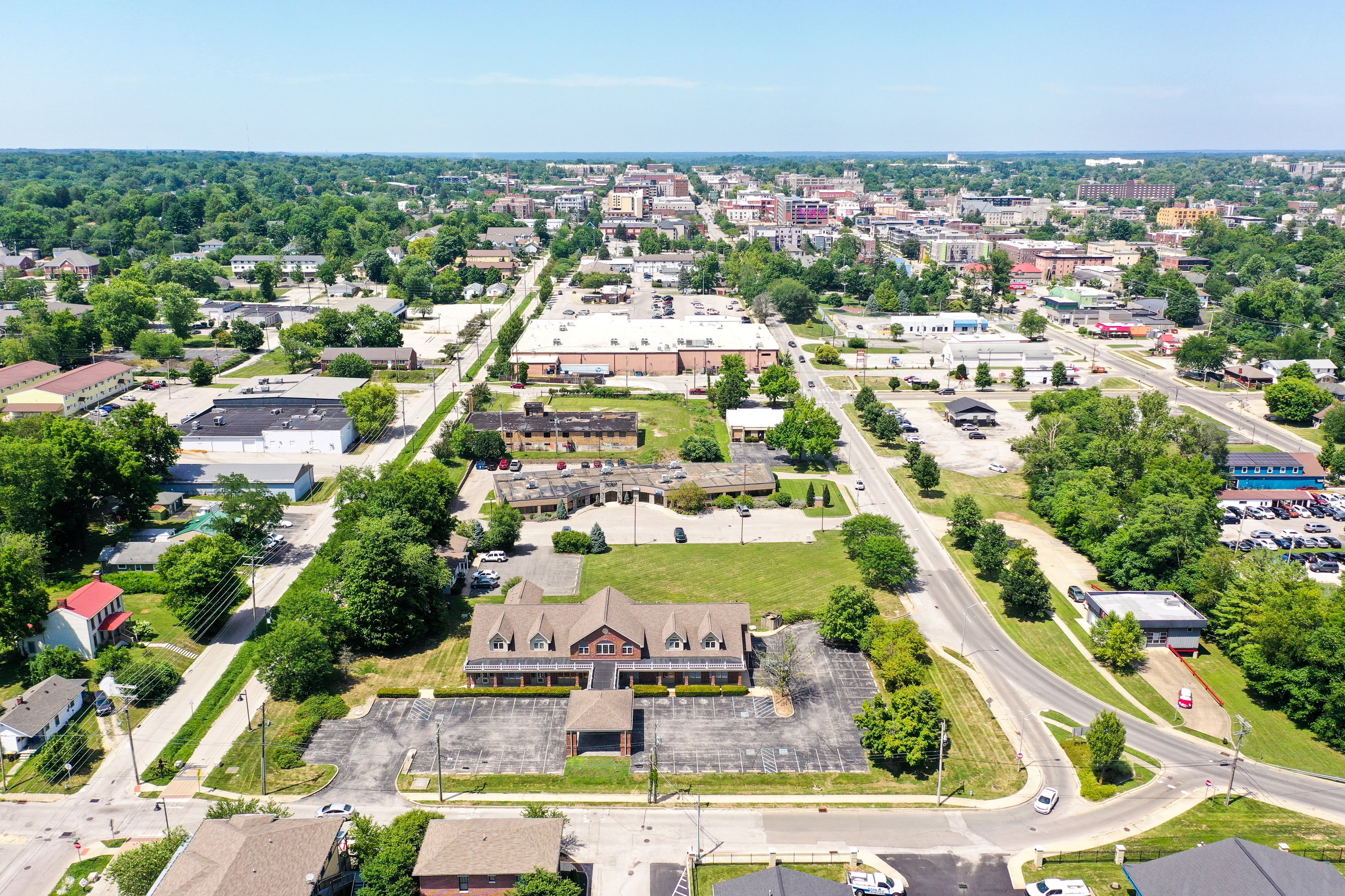 700 S College Ave, Bloomington, IN 47403