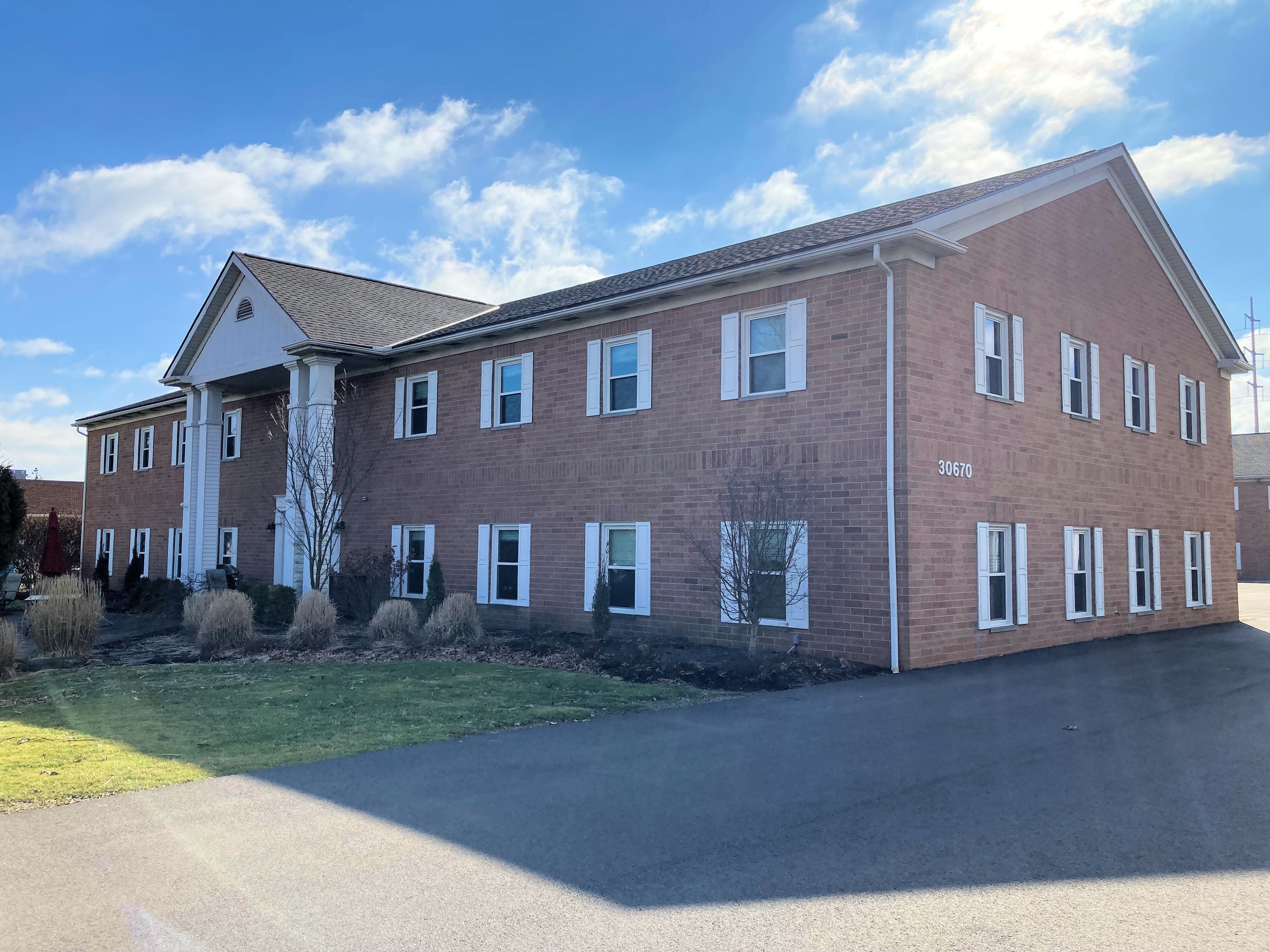 30670 Bainbridge Rd, Solon, OH 44139
